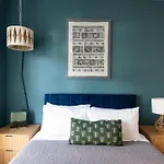 Beautiful Modern Apartment In Hollywood-3707